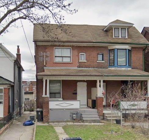 19 Armstrong Avenue - Photo 1
