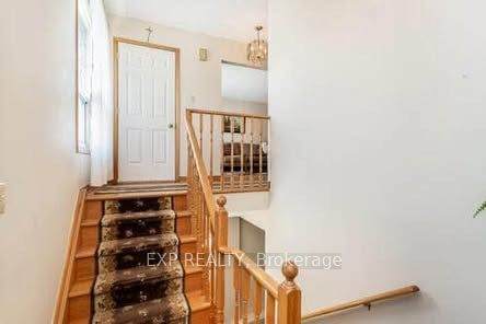 https://bt-photos.global.ssl.fastly.net/toronto/orig_boomver_1_W13610456-1.jpg