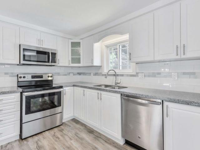 335 Hansen Blvd - Photo 1