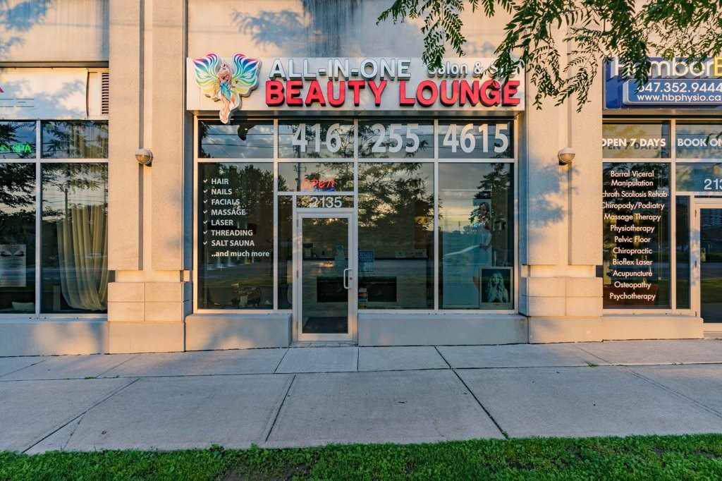2135 Lake Shore Blvd - Photo 1