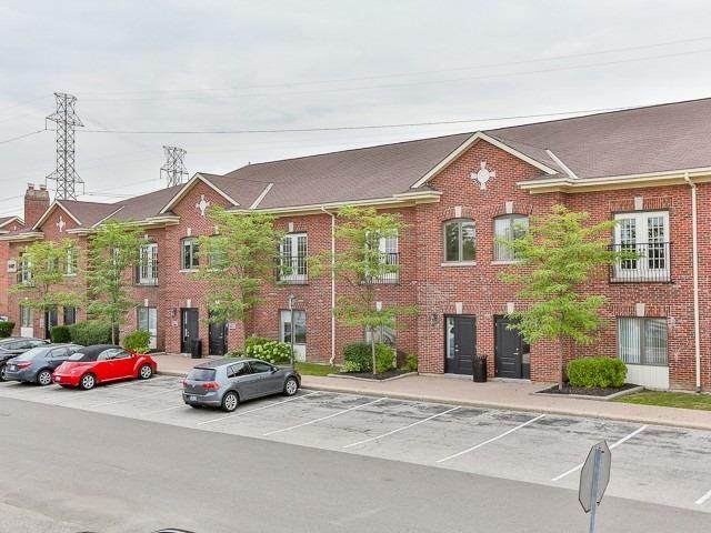 5397 Eglinton Ave - Photo 1