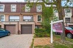 46 Dearbourne Blvd - Photo 1