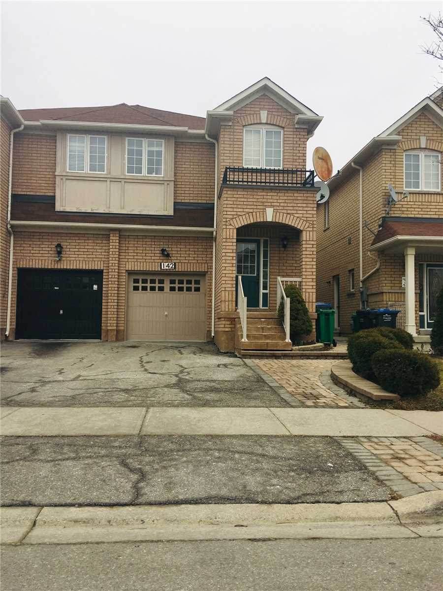 142 Crystalview Cres - Photo 1