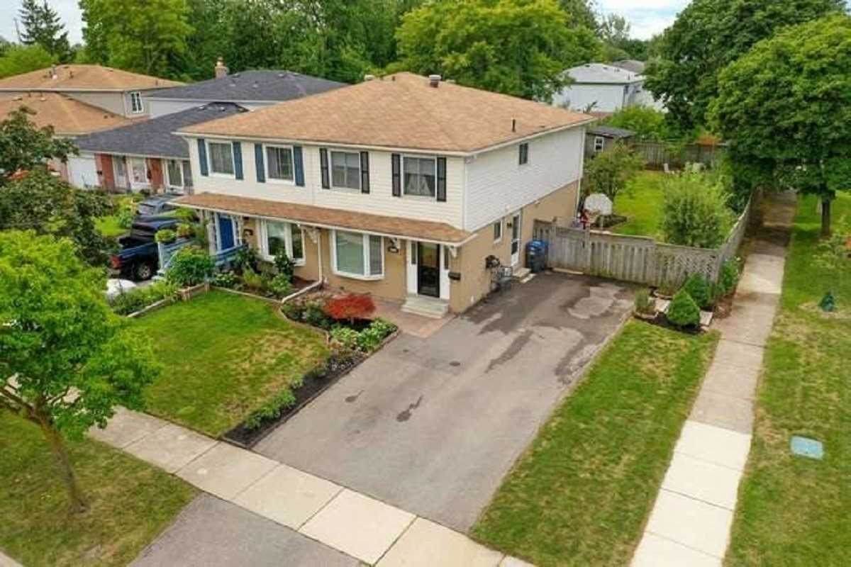 2566 Barcella Cres - Photo 1