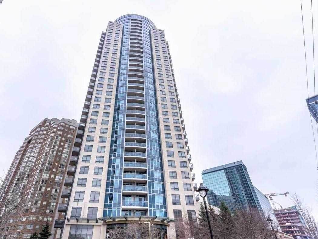 330 Burnhamthorpe Rd - Photo 1