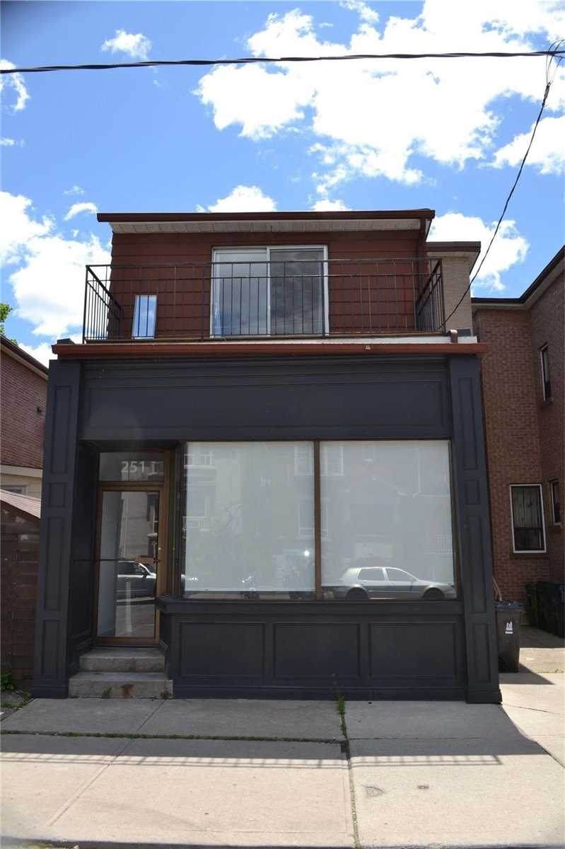 251 Hallam St - Photo 1