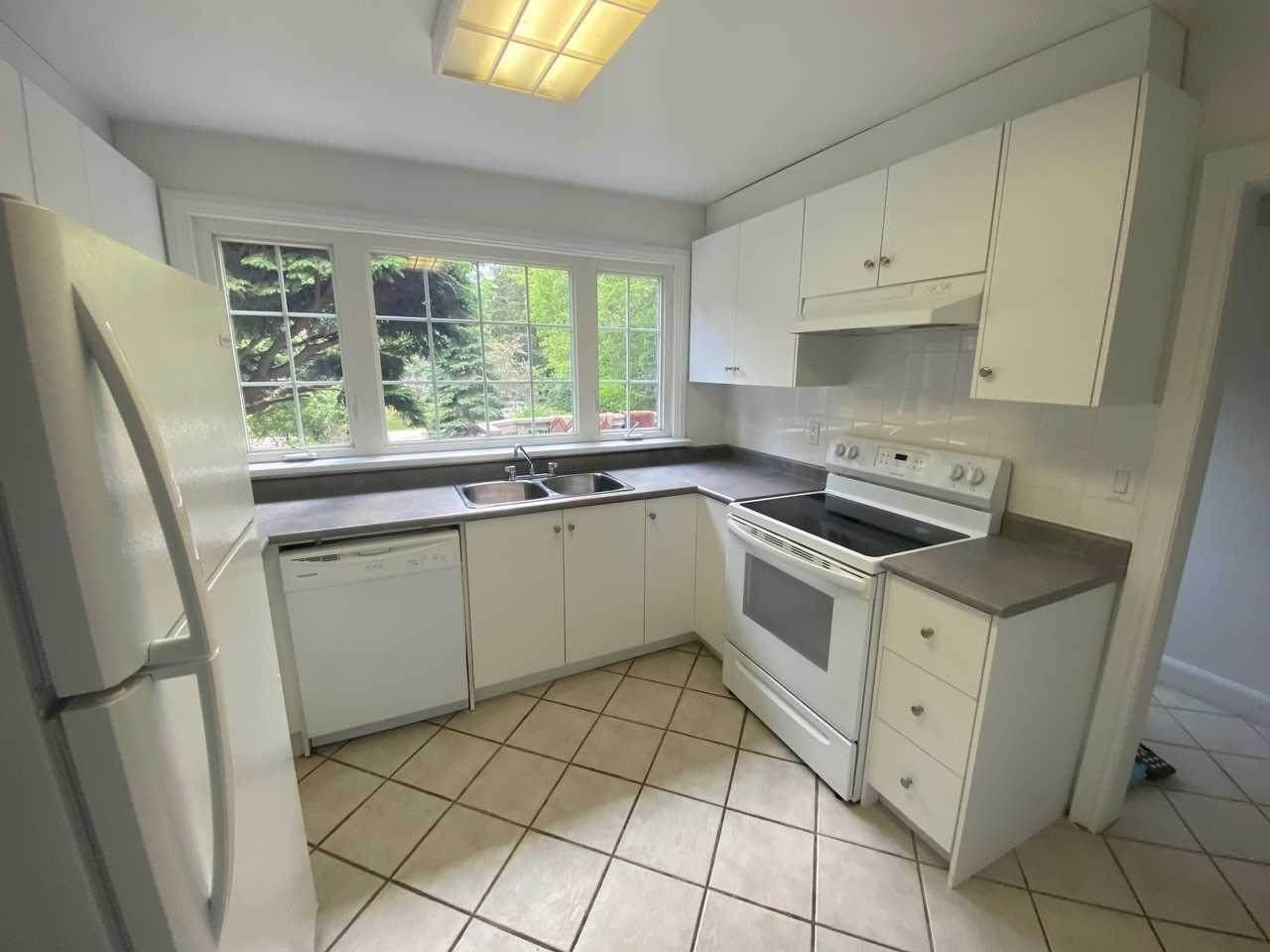 2143 Grange Dr - Photo 1
