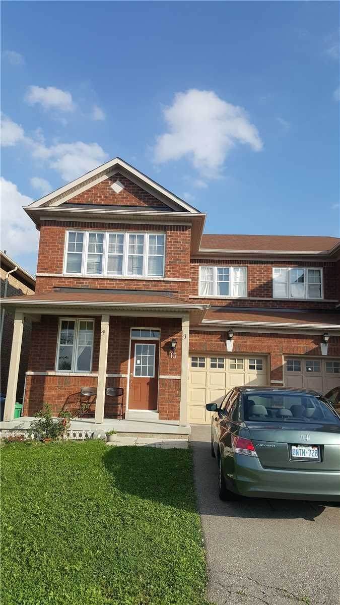 13 Connolly Cres - Photo 1