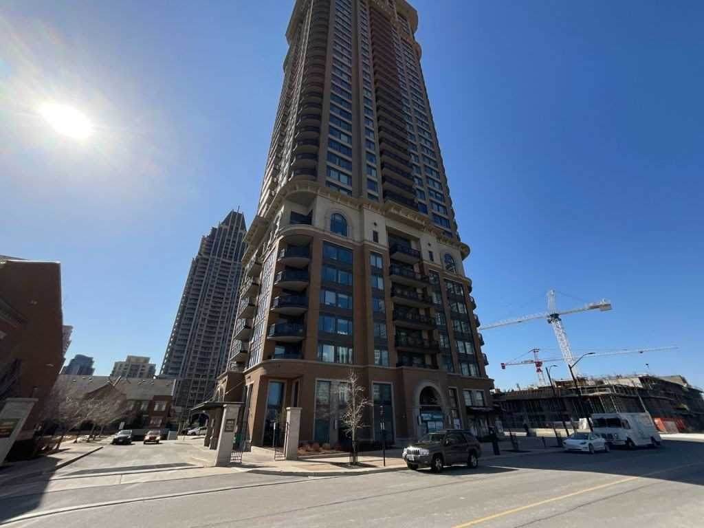 385 Prince Of Wales Dr - Photo 1