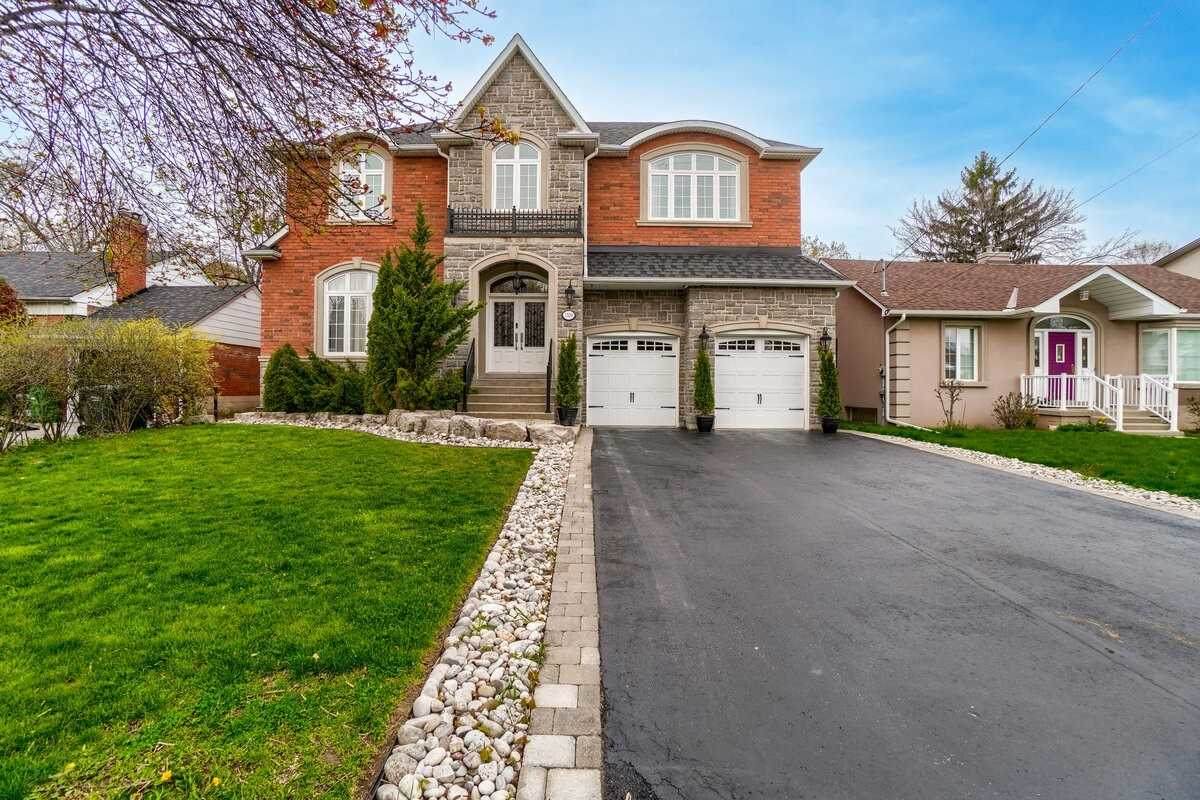 1529 Applewood Rd - Photo 1