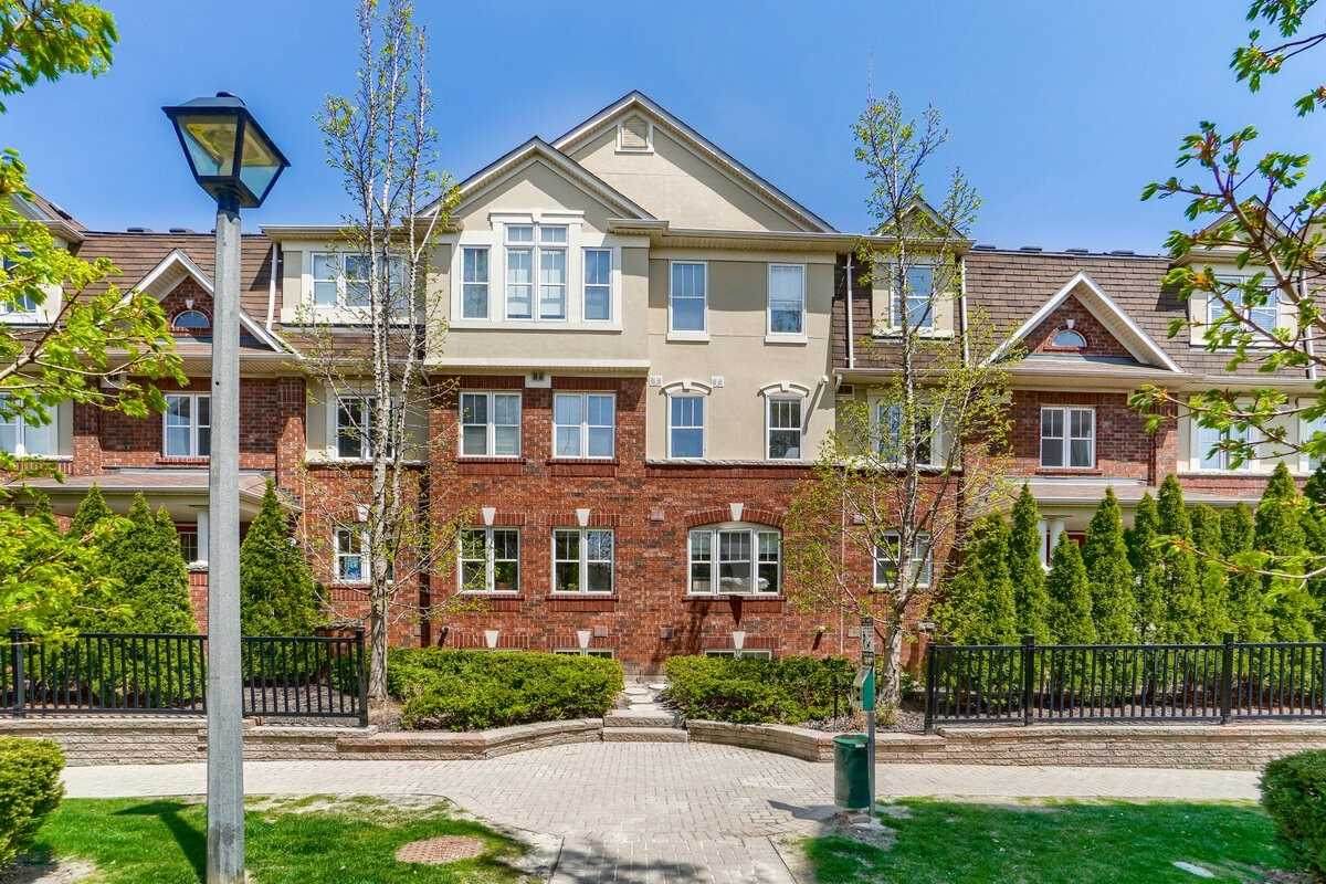 714 Neighbourhood Circ - Photo 1