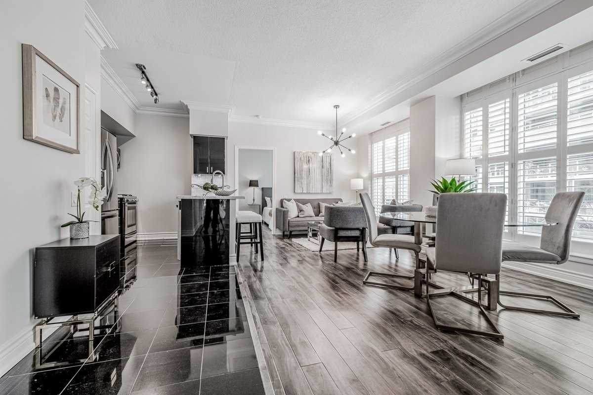 2067 Lake Shore Blvd - Photo 1