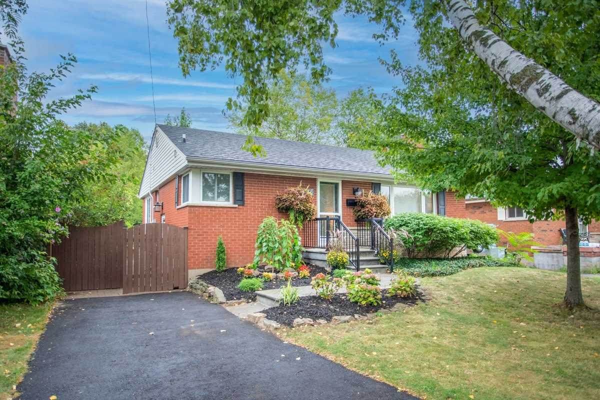 1271 Royal Dr - Photo 1