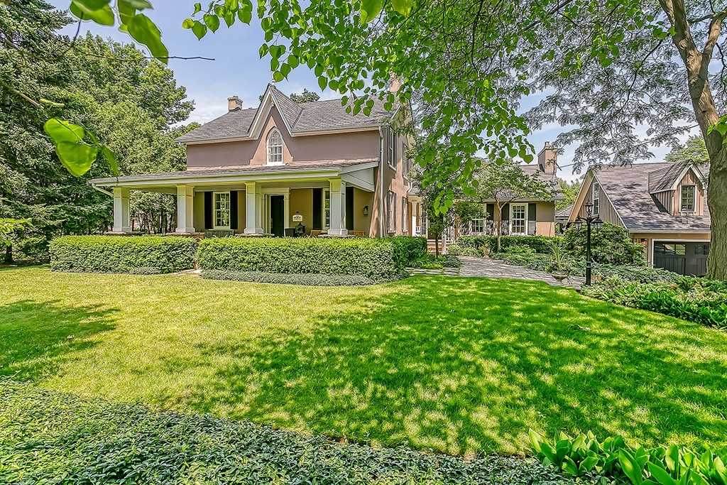 457 Maple Grove Dr - Photo 1