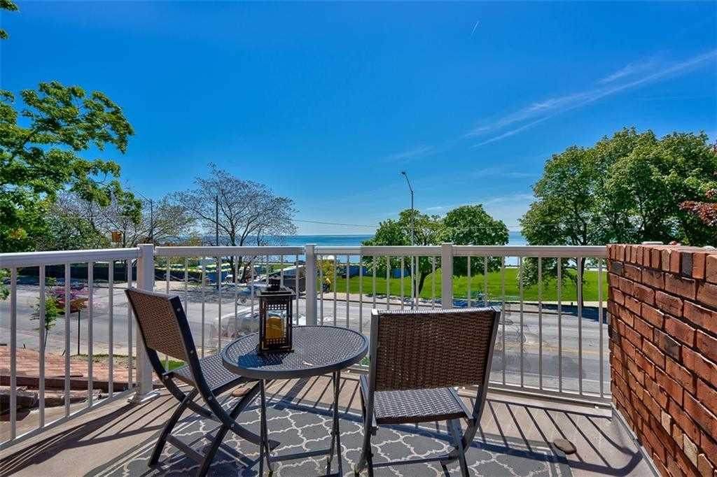 1395 Lakeshore Rd - Photo 1