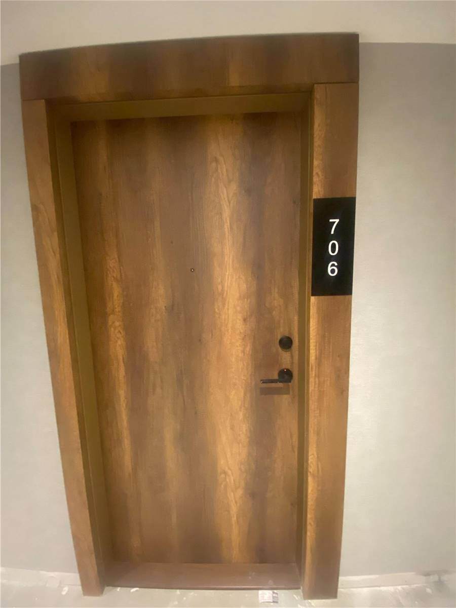 251 Manitoba St - Photo 1