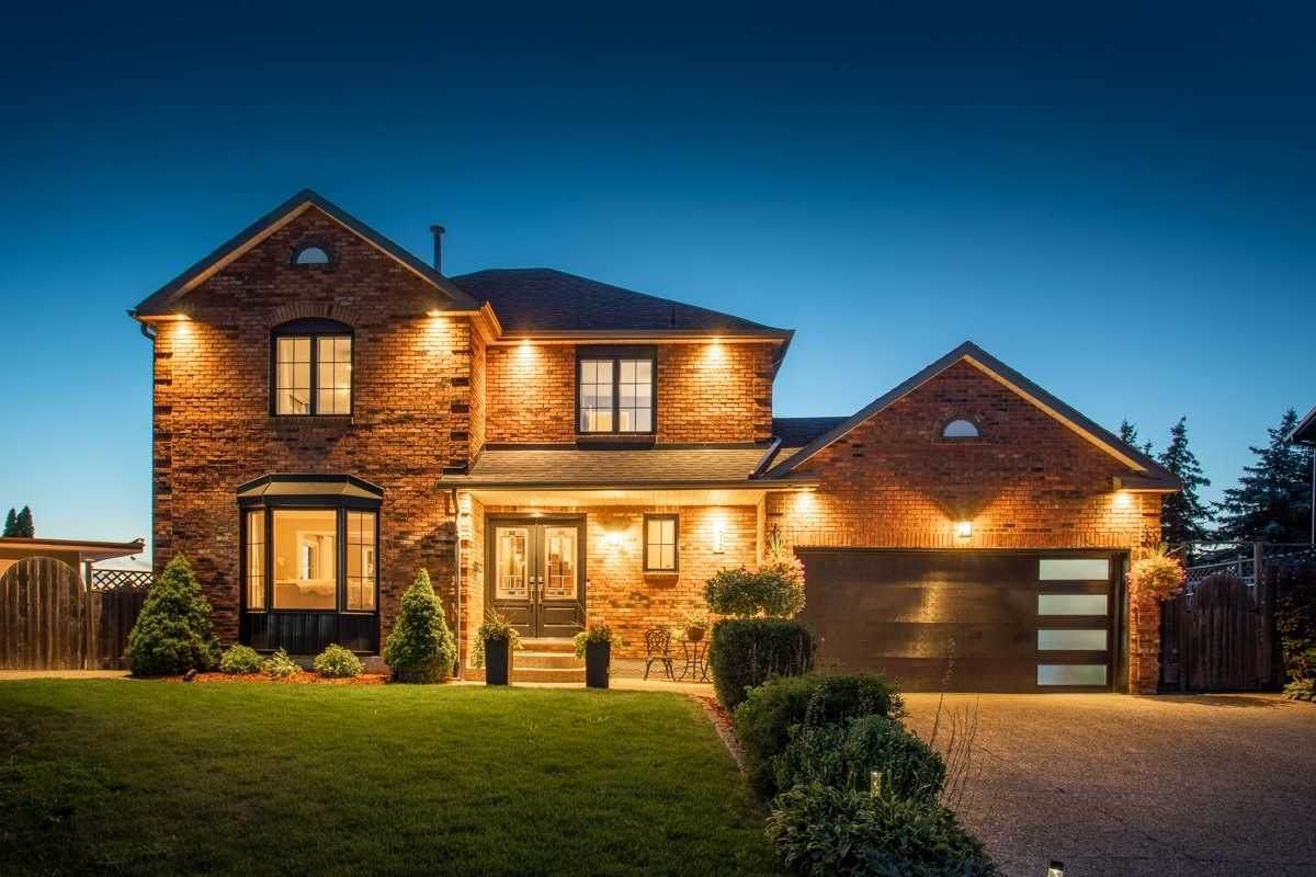 512 Valhalla Crt - Photo 1