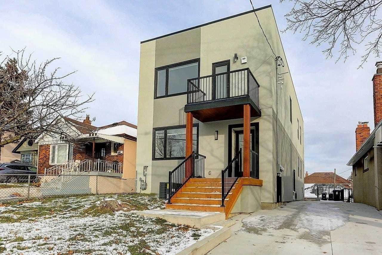 2071 Keele St - Photo 1