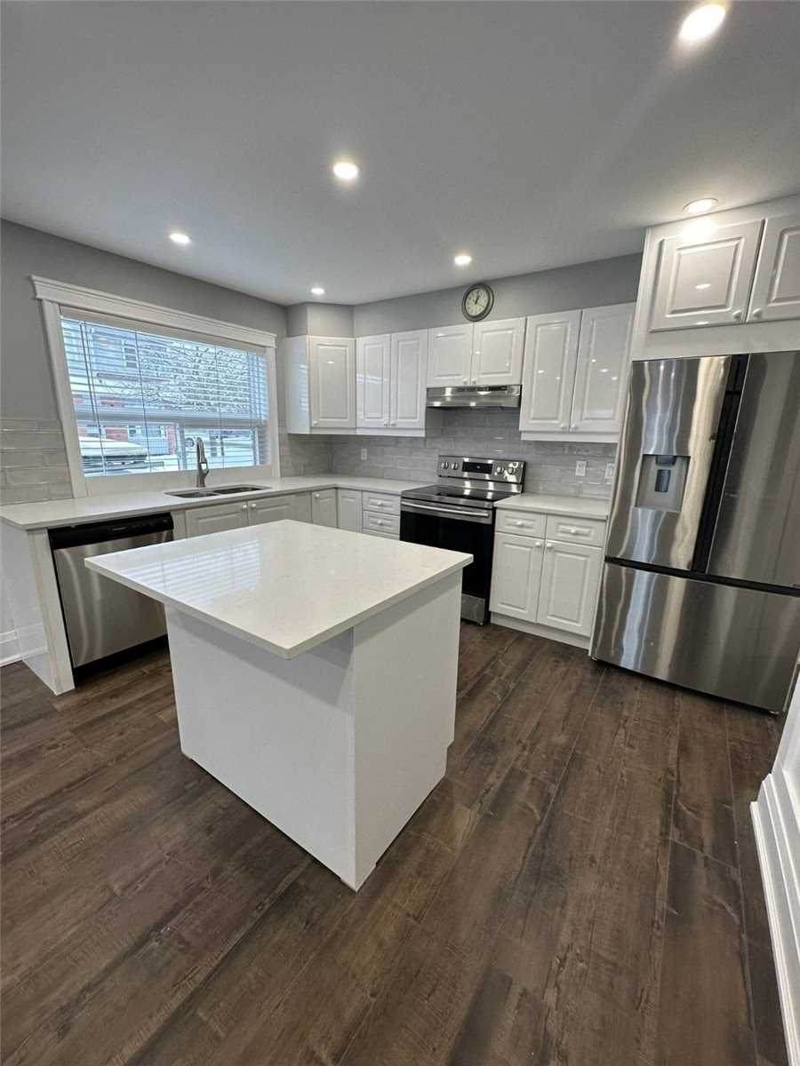 90 Lawrence Ave - Photo 1