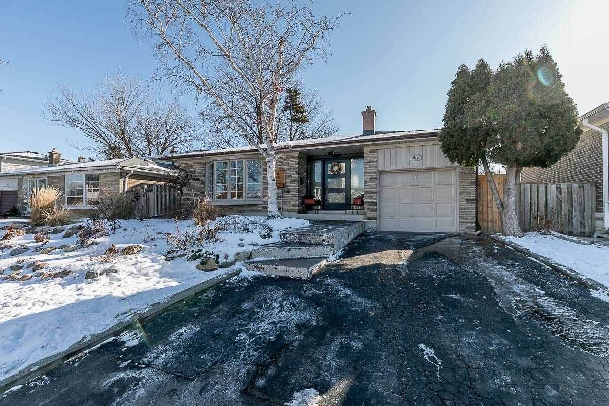 41 Terra Cotta Cres - Photo 1