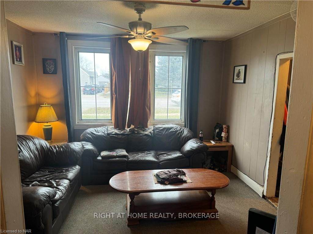 https://bt-photos.global.ssl.fastly.net/toronto/orig_boomver_1_X11295000-2.jpg