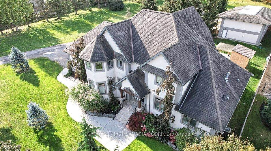 1659 Hamilton Road - Photo 1