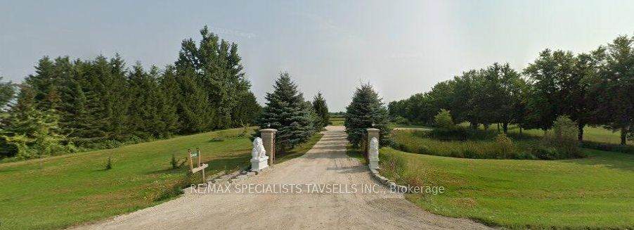 231039 Trafalgar Road - Photo 1