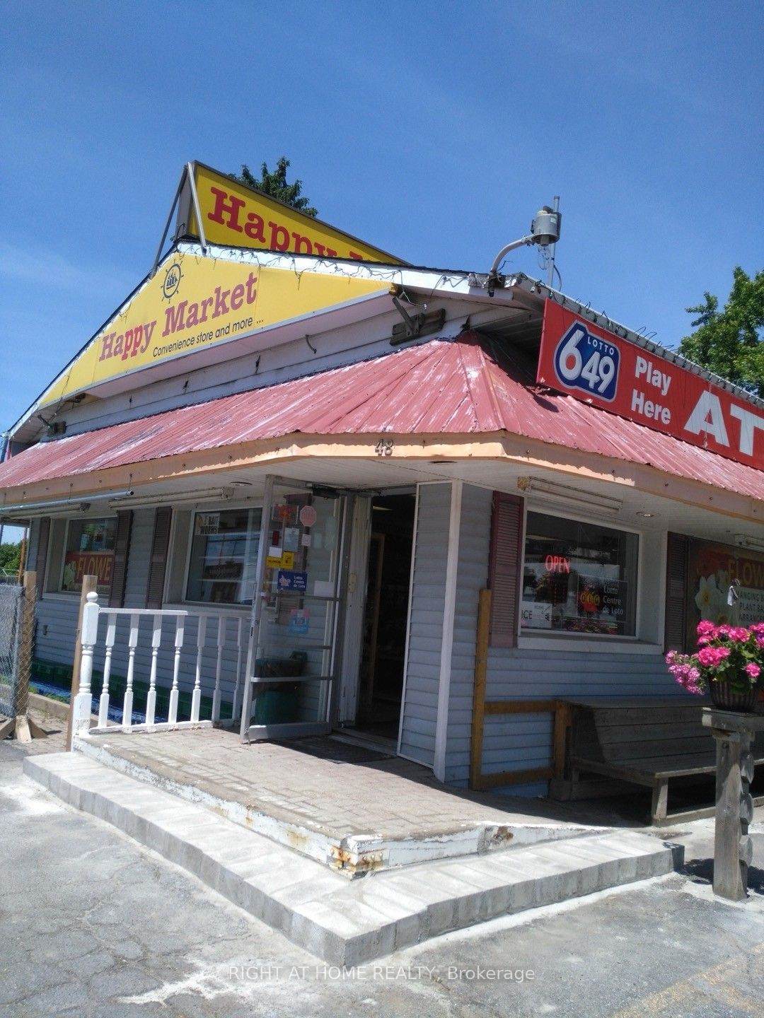 48 Main Street - Photo 1