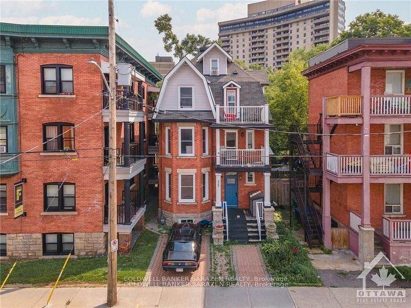 229 Charlotte Street - Photo 1