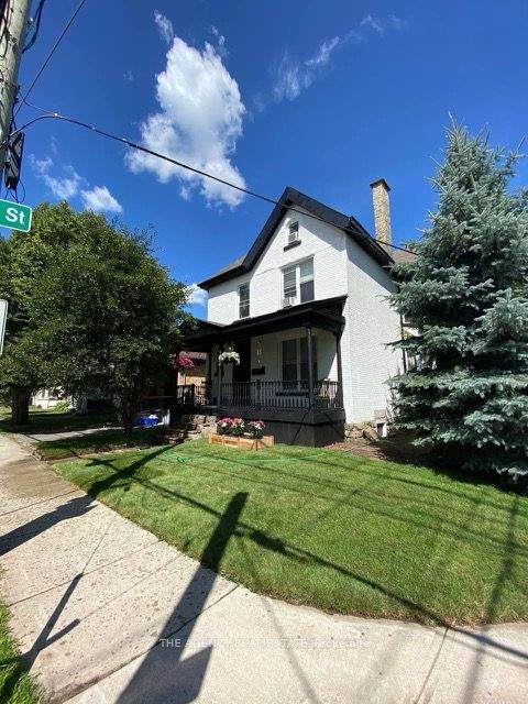870 Queens Avenue - Photo 1