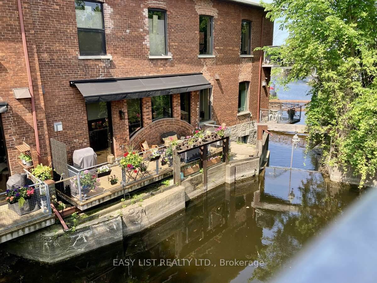83 Little Bridge Street - Photo 1