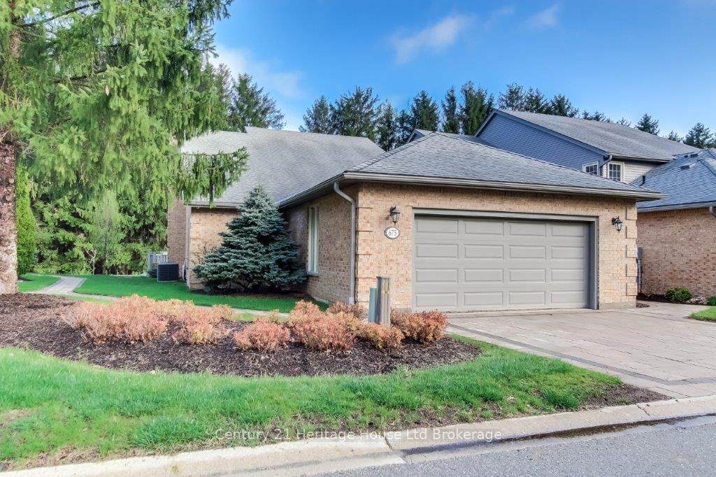 675 Lansdowne Avenue - Photo 1