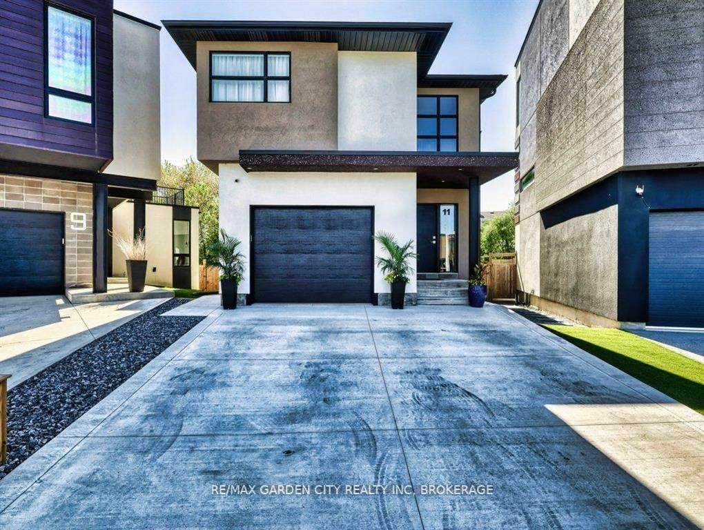 11 Beamer Court - Photo 1