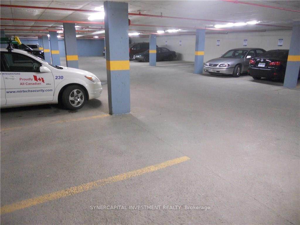 https://bt-photos.global.ssl.fastly.net/toronto/orig_boomver_1_X12743942-1.jpg