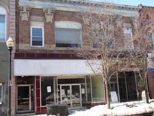 956 2nd Avenue - Photo 1