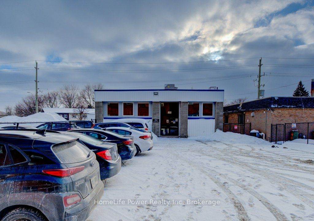 https://bt-photos.global.ssl.fastly.net/toronto/orig_boomver_1_X12821418-1.jpg