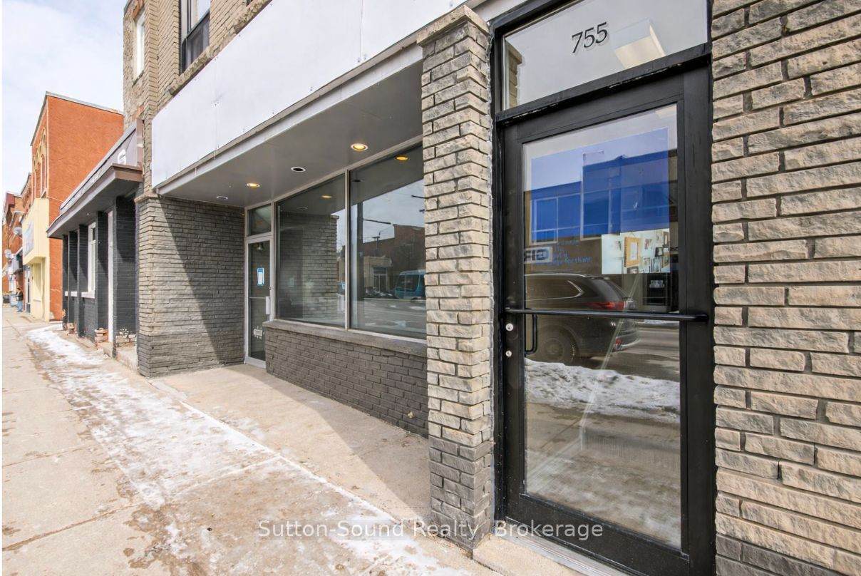 755 2nd Avenue - Photo 1