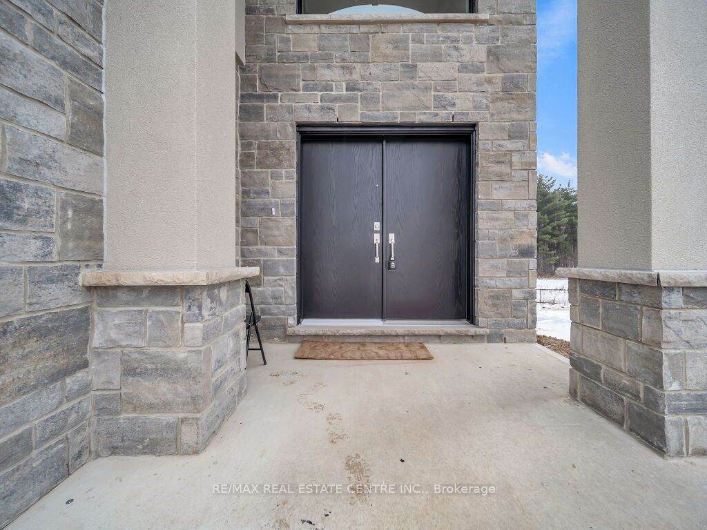 https://bt-photos.global.ssl.fastly.net/toronto/orig_boomver_1_X12843958-1.jpg