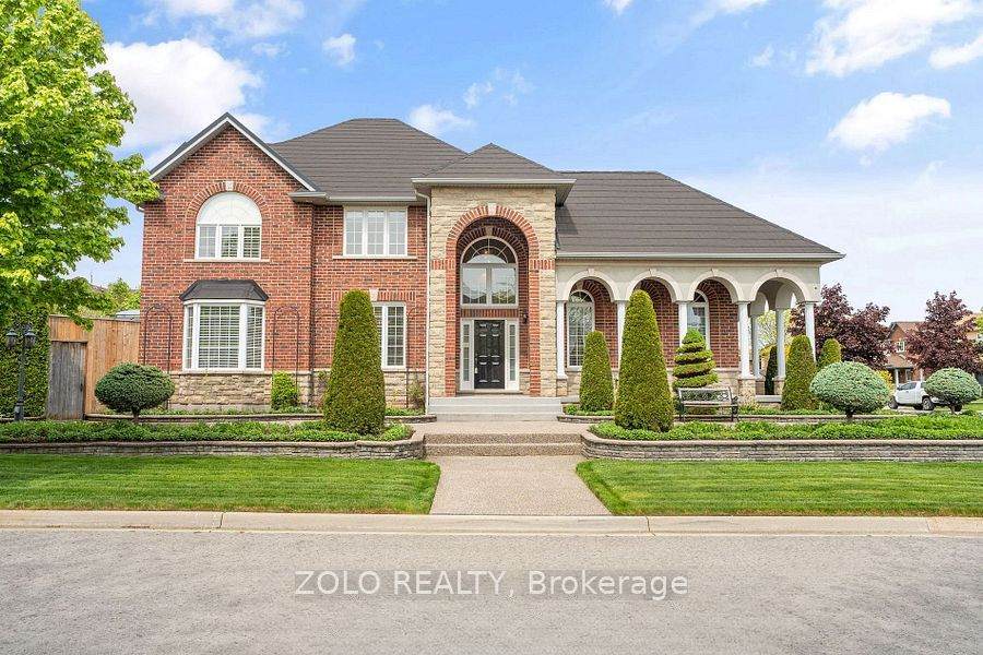 42 Vinifera Drive - Photo 1