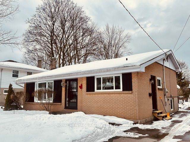 https://bt-photos.global.ssl.fastly.net/toronto/orig_boomver_1_X12847558-1.jpg