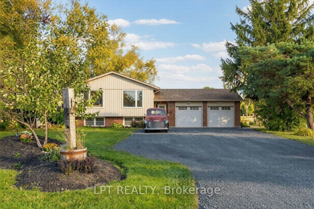 7429 Sideroad 20 Side Road - Photo 1