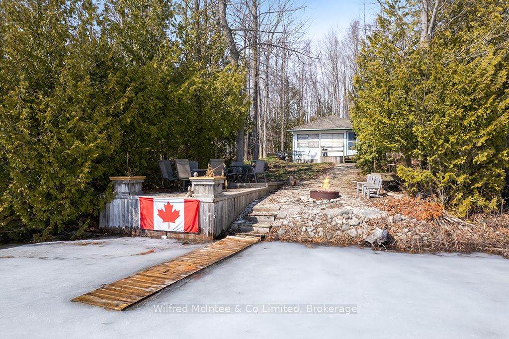 https://bt-photos.global.ssl.fastly.net/toronto/orig_boomver_1_X12947894-1.jpg