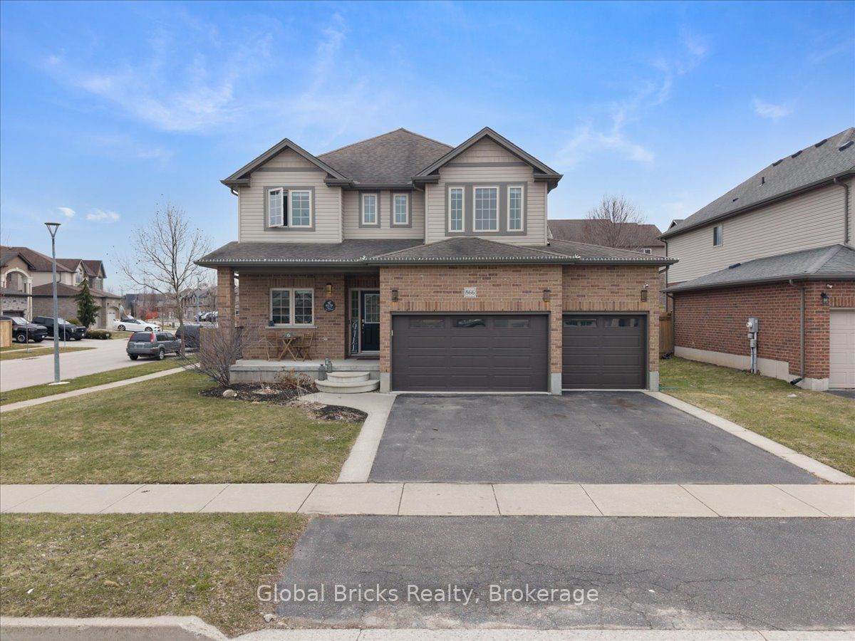 866 Springbank Avenue - Photo 1