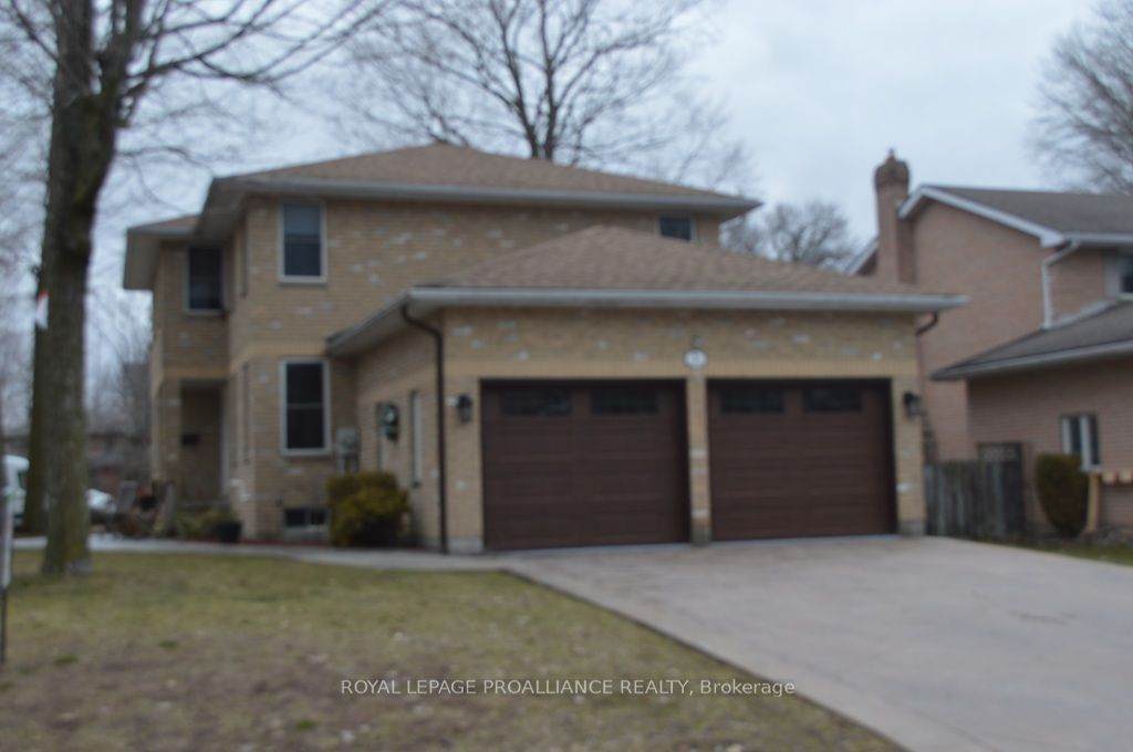 https://bt-photos.global.ssl.fastly.net/toronto/orig_boomver_1_X12948954-1.jpg