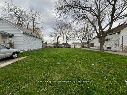 4346 Third Avenue - Photo 1