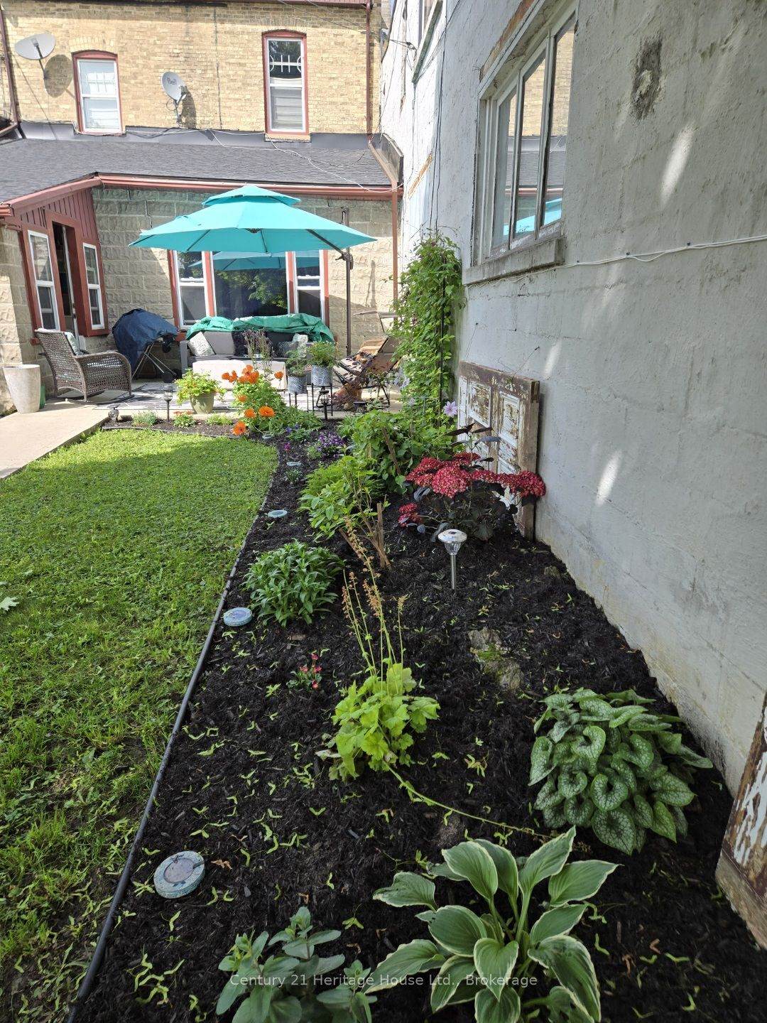 https://bt-photos.global.ssl.fastly.net/toronto/orig_boomver_1_X13079588-1.jpg