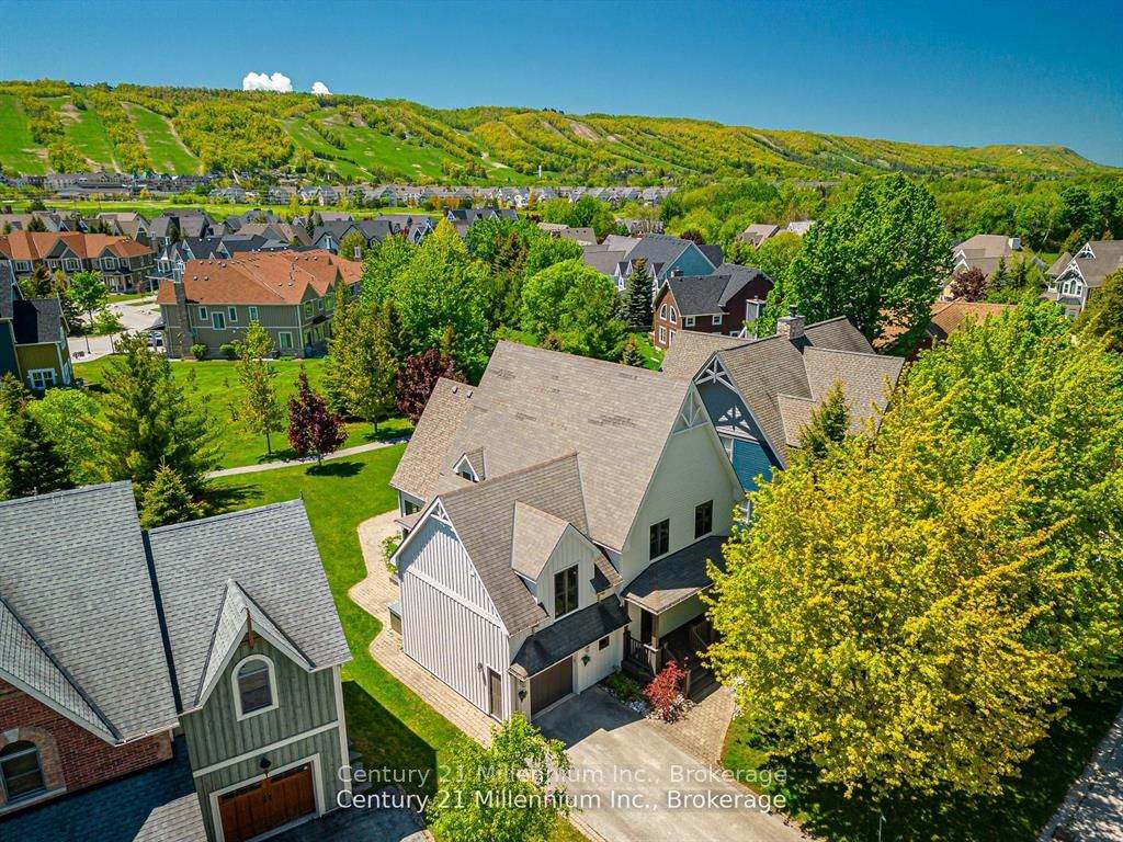 159 Snowbridge Way - Photo 1
