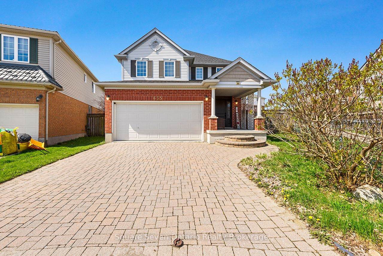 635 Commonwealth Crescent - Photo 1