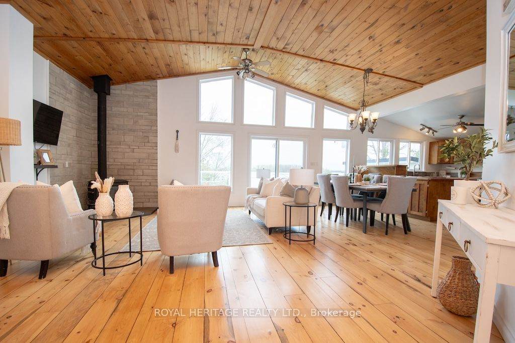 202 Sumcot Drive - Photo 1