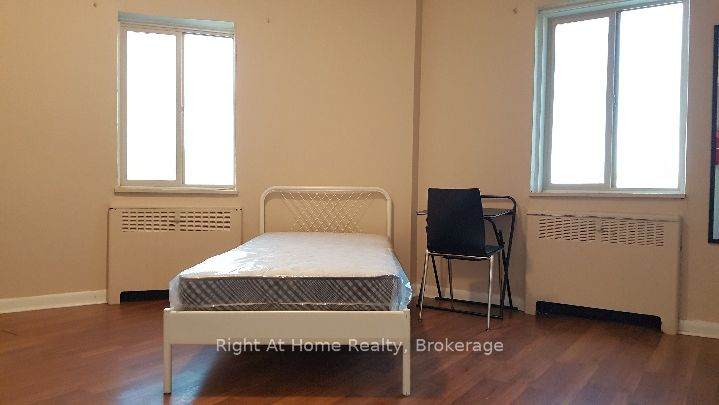 2998 Tecumseh Road - Photo 1